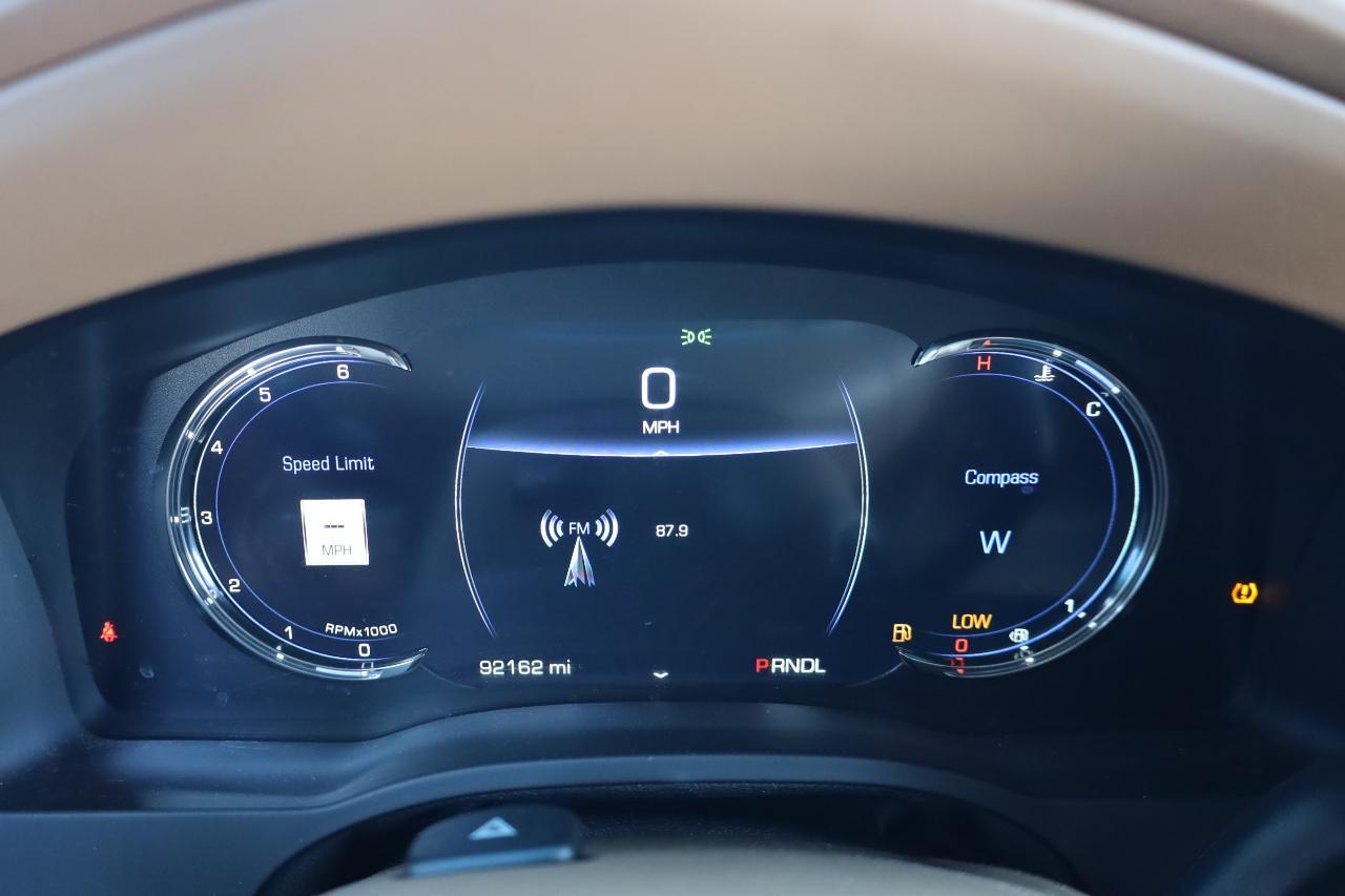 Cadillac Escalade Esv2Wd 4Dr Platinum - Thumbnail 9