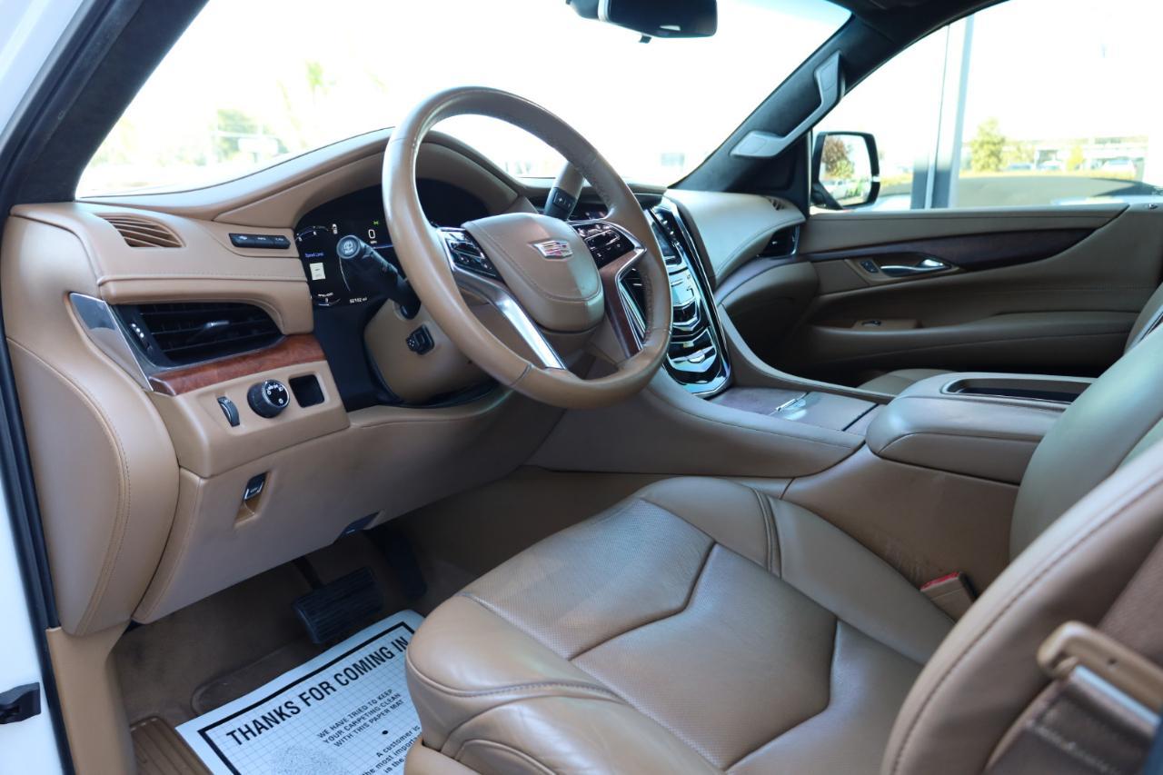 Cadillac Escalade Esv2Wd 4Dr Platinum - Thumbnail 8