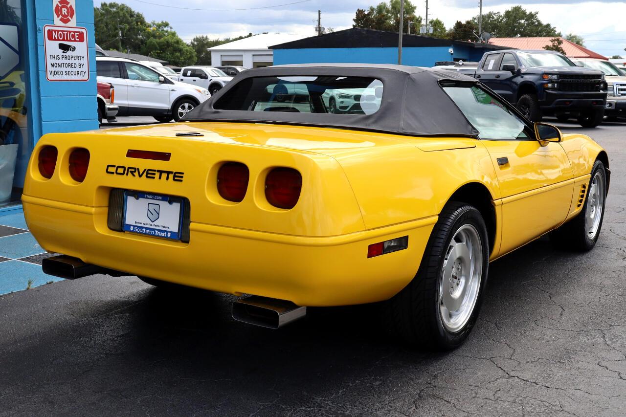 Chevrolet Corvette2Dr Convertible - Thumbnail 7