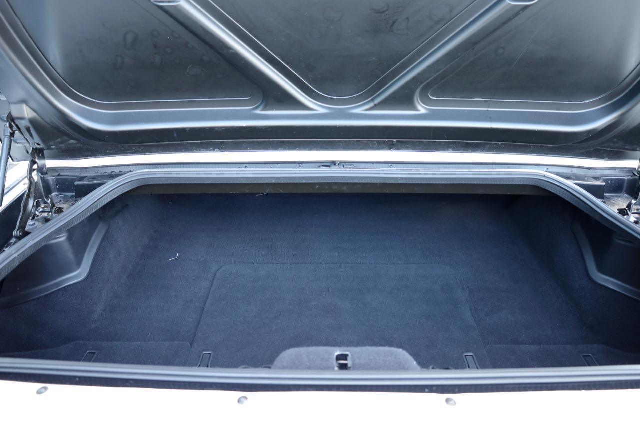 Chevrolet Corvette2Dr Convertible - Thumbnail 15