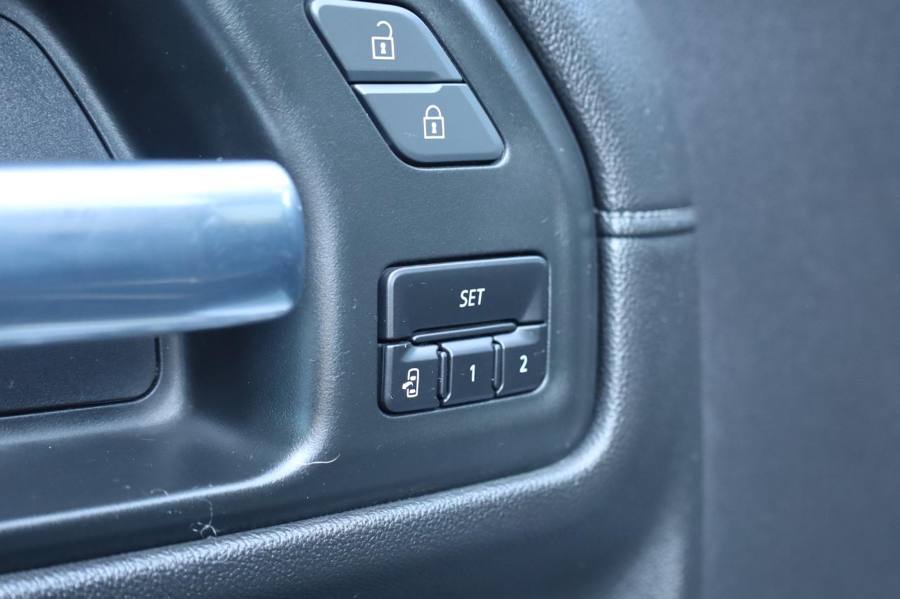 Chevrolet Silverado 15004Wd Crew Cab 147" Ltz - Thumbnail 5