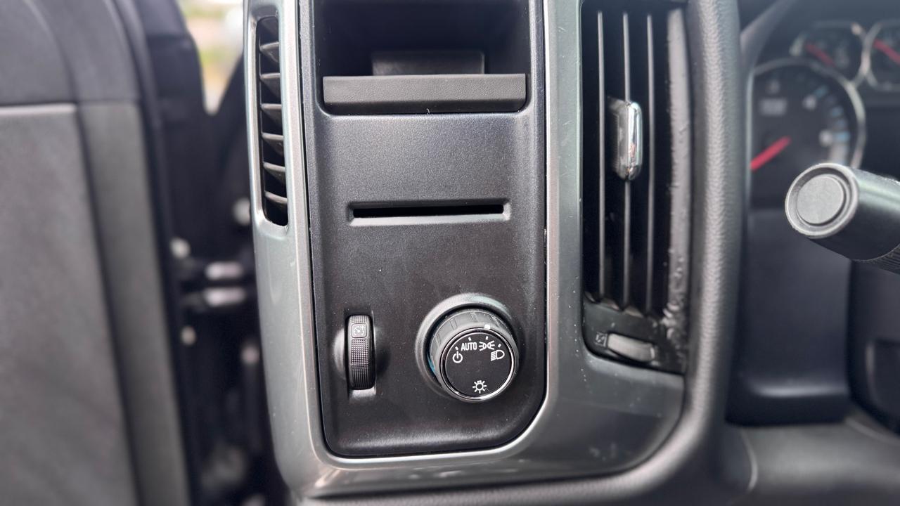 Chevrolet Silverado 15002Wd Crew Cab 143.5" Lt W/1Lt - Thumbnail 17