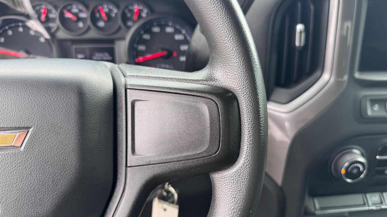 Chevrolet Silverado 15004Wd Double Cab 147" Work Truck - Thumbnail 20