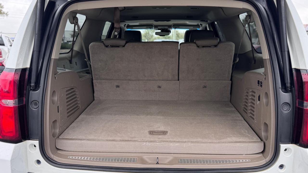 Chevrolet Suburban2Wd 4Dr Ltz - Thumbnail 4