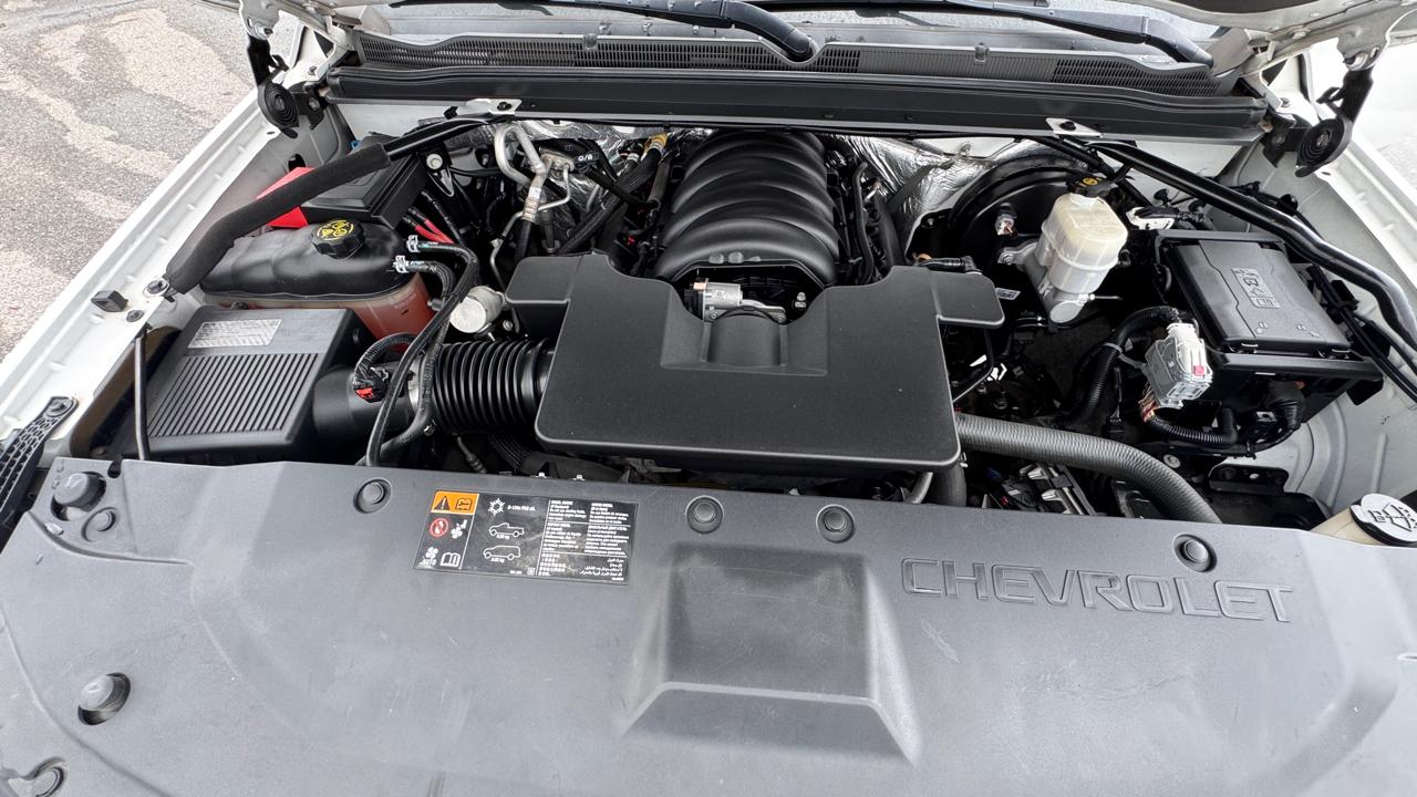 Chevrolet Suburban2Wd 4Dr Ltz - Thumbnail 12