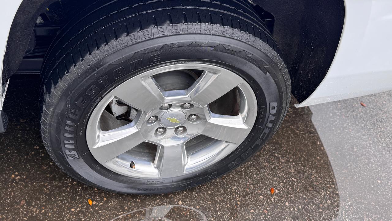 Chevrolet Suburban2Wd 4Dr Ltz - Thumbnail 11