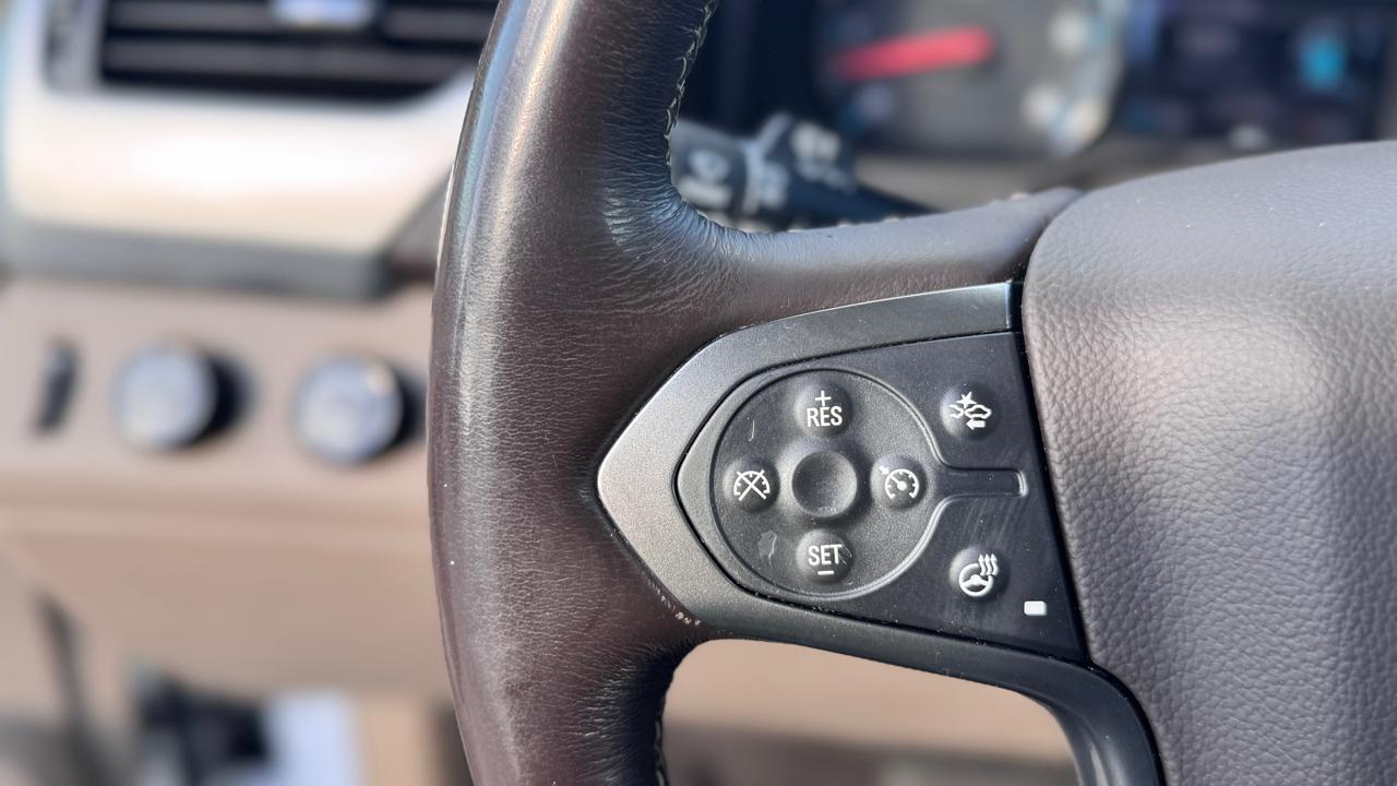 Chevrolet Suburban4Wd 4Dr 1500 Lt - Thumbnail 17