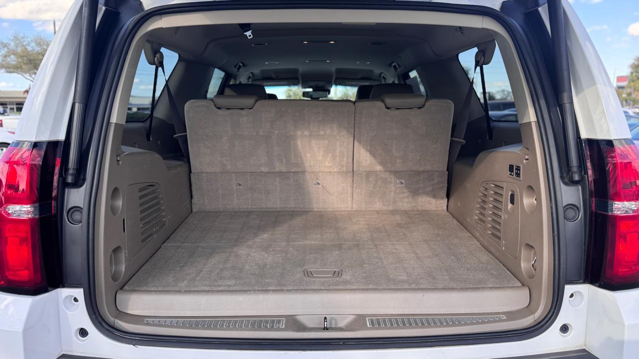 Chevrolet Suburban4Wd 4Dr 1500 Lt - Thumbnail 4