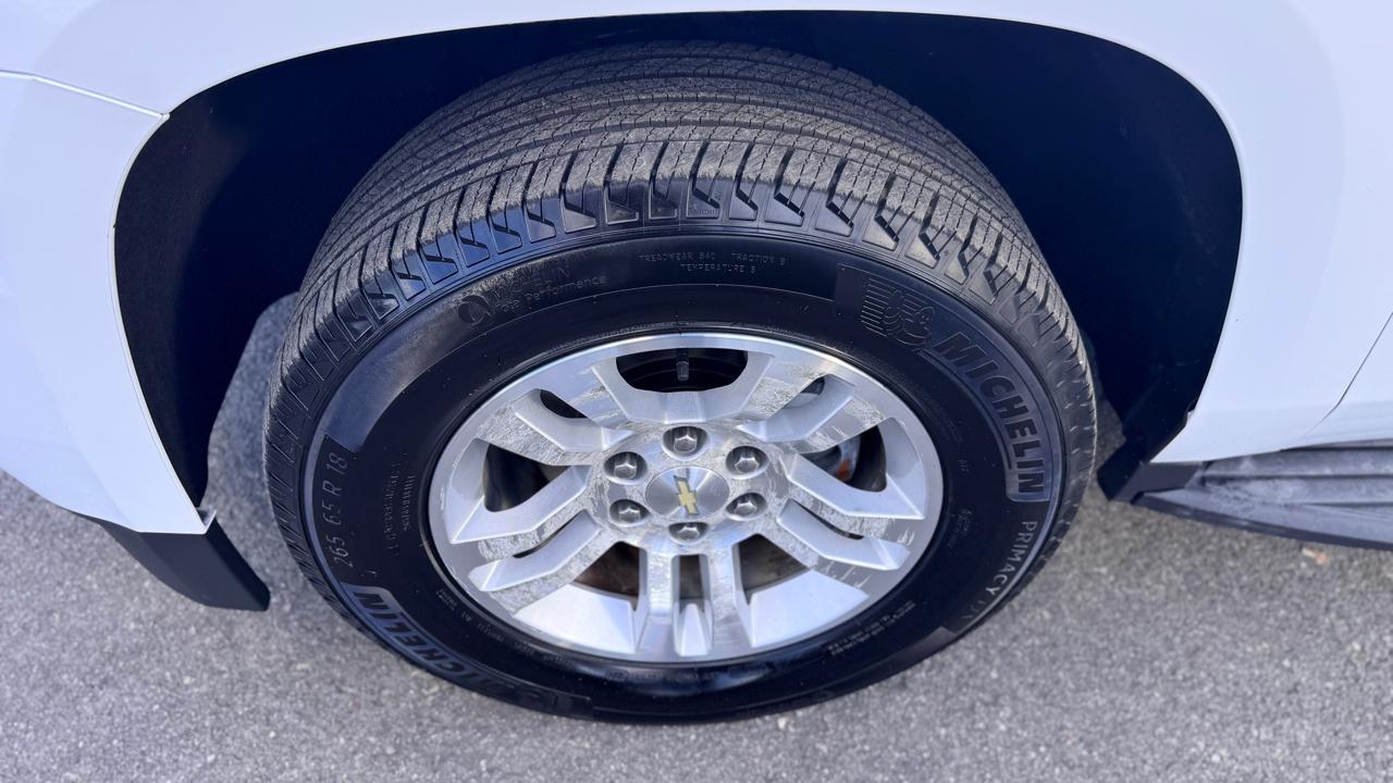 Chevrolet Suburban4Wd 4Dr 1500 Lt - Thumbnail 10