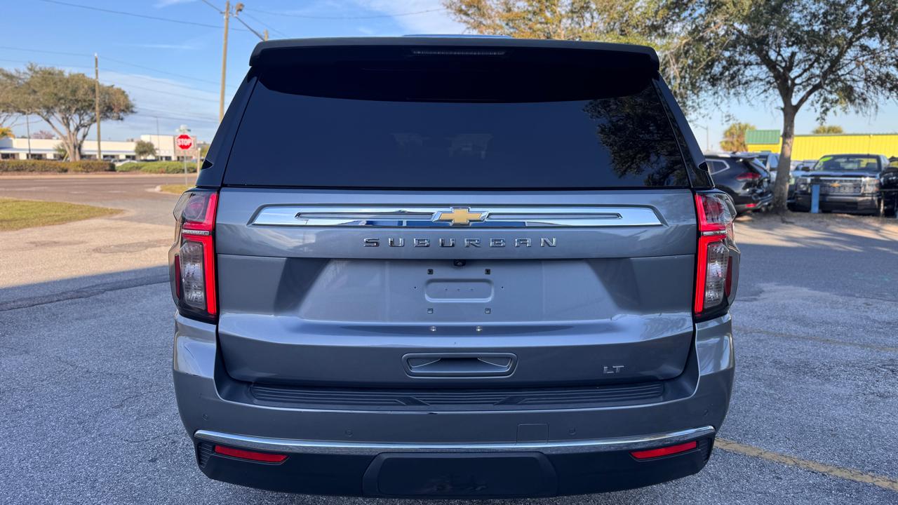 Chevrolet Suburban2Wd 4Dr Lt - Thumbnail 4