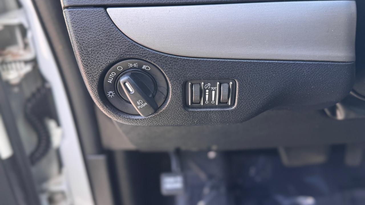 Dodge Grand Caravangt - Thumbnail 16