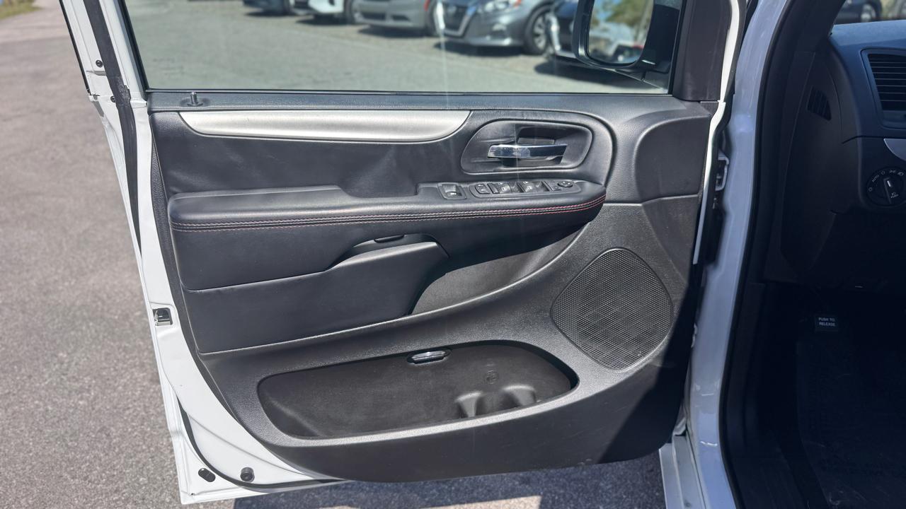 Dodge Grand Caravangt - Thumbnail 13