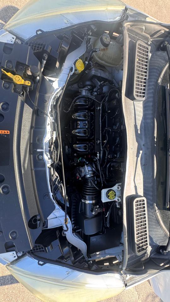 Ford Escapes Fwd - Thumbnail 10