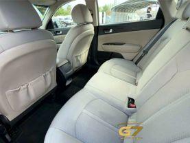 Kia Optima - Thumbnail 11