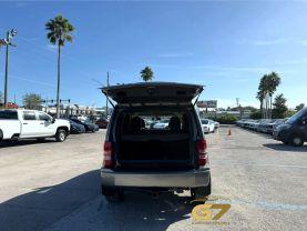 Jeep Liberty - Thumbnail 5