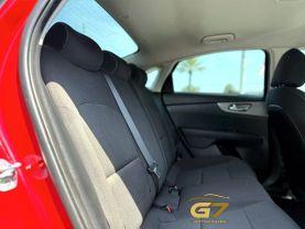 Kia Forte - Thumbnail 14
