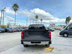 Chevrolet Silverado 1500 Crew Cab - Thumbnail 5