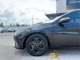 Hyundai Elantra - Thumbnail 11