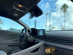 Hyundai Elantra - Thumbnail 13