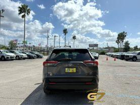 Toyota Rav4 - Thumbnail 4