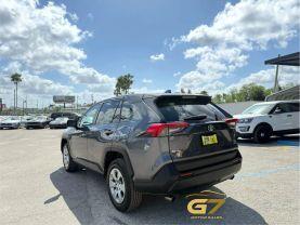 Toyota Rav4 - Thumbnail 9