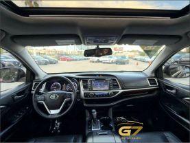 Toyota Highlander - Thumbnail 16
