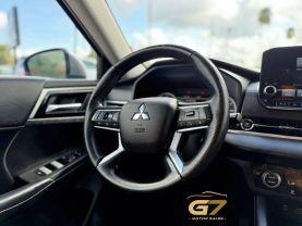 Mitsubishi Outlander - Thumbnail 18