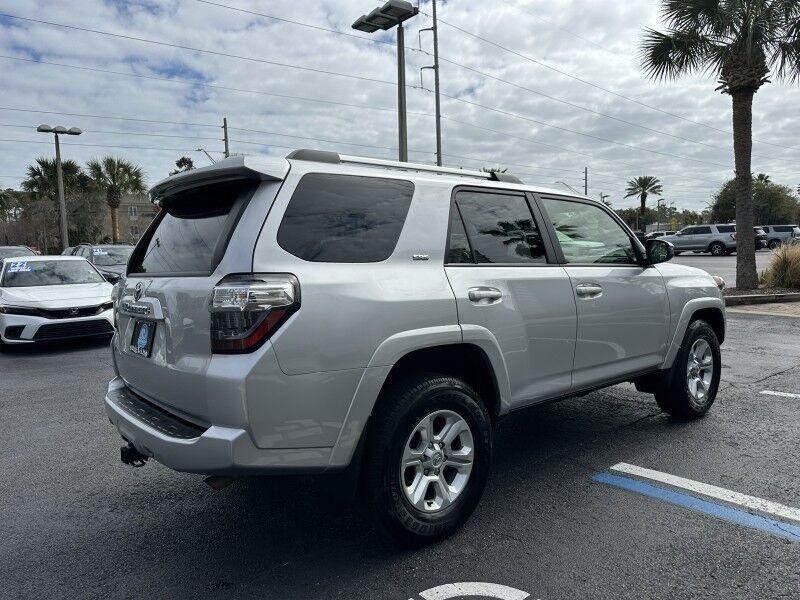 Toyota 4Runner - Thumbnail 6