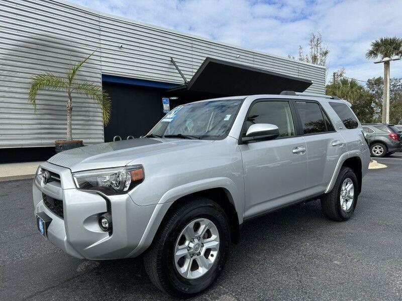 Toyota 4Runner - View 1