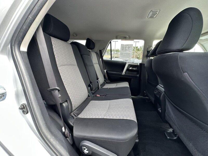 Toyota 4Runner - Thumbnail 16