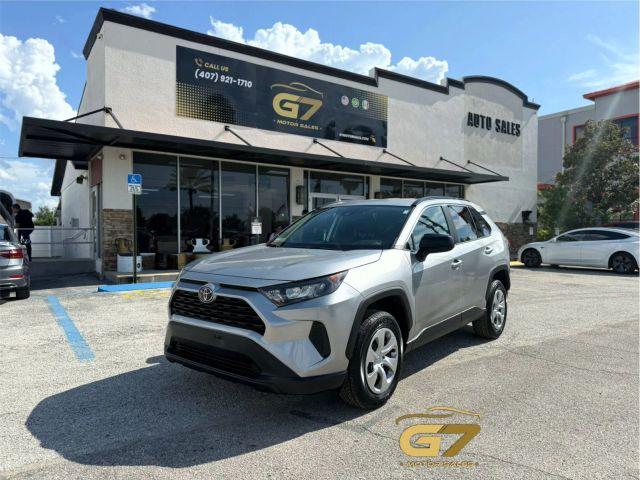 Toyota Rav4 - View 1