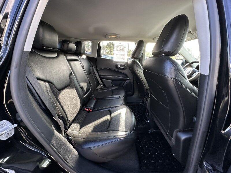 Jeep Compass - Thumbnail 18