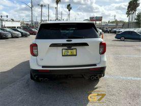 Ford Explorer - Thumbnail 4