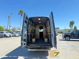 Mercedes-Benz Sprinter 2500 Crew - Thumbnail 5