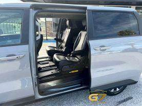 Kia Carnival - Thumbnail 8