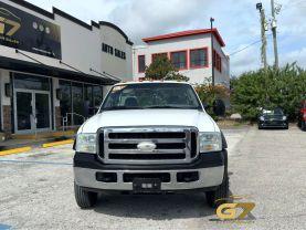 Ford F450 Super Duty Regular Cab & Chassis - Thumbnail 3