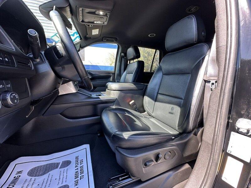 Chevrolet Tahoe - Thumbnail 12