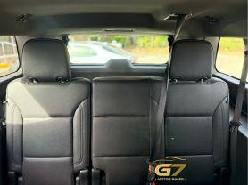 Chevrolet Suburban - Thumbnail 13