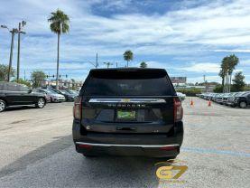 Chevrolet Suburban - Thumbnail 4