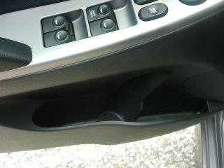 Hyundai Accent - Thumbnail 19