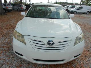 Toyota Camry - Thumbnail 8