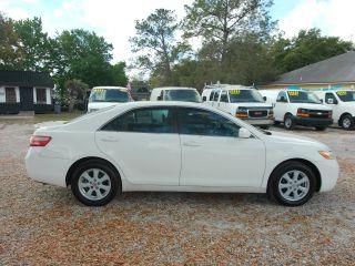 Toyota Camry - Thumbnail 10