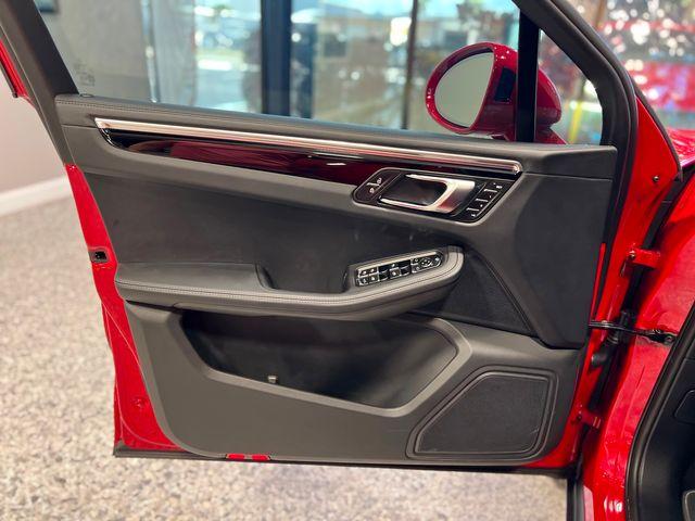 Porsche Macan Base | Longwood, Fl | Millenia Motors - Thumbnail 18