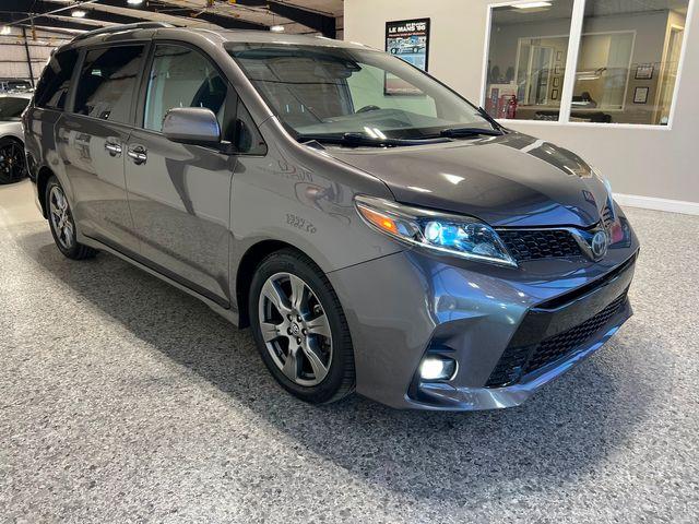 Toyota Sienna Se Premium 8-Passenger | Longwood, Fl | Millenia Motors - Thumbnail 8