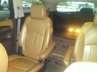 Buick Enclave - Thumbnail 5