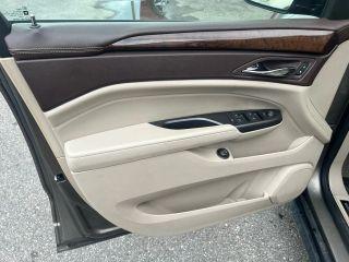 Cadillac Srx - Thumbnail 11