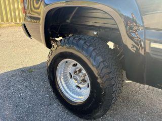 Chevrolet Silverado 1500 Extended Cab - Thumbnail 11