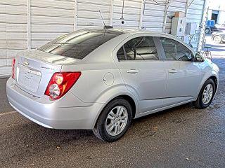 Chevrolet Sonic - Thumbnail 8