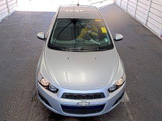 Chevrolet Sonic - Thumbnail 9