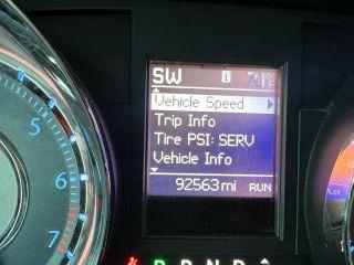 Chrysler Town & Country - Thumbnail 14